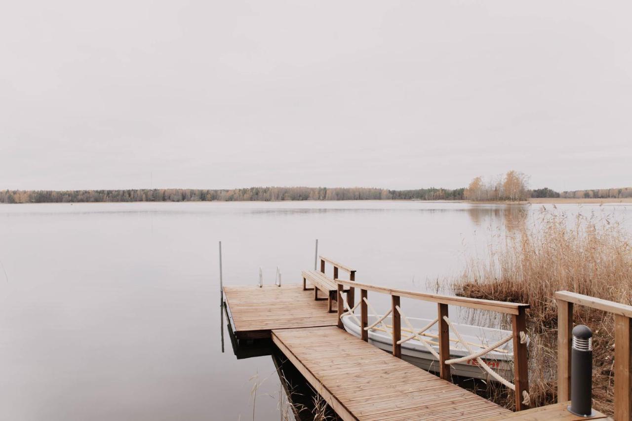 Villa Varis Kirkkonummi Buitenkant foto